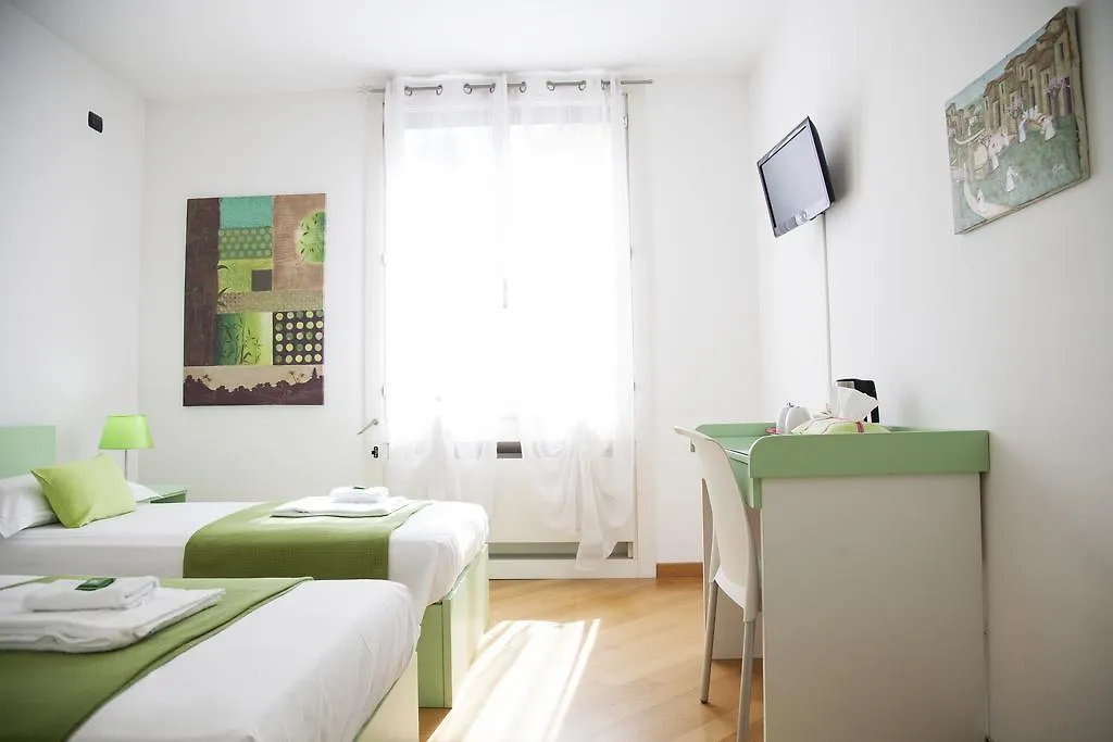 Alojamento de Acomodação e Pequeno-almoço B&B Botton D'Oro Basiglio